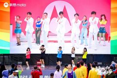 <b>通过AI手艺立异和跑步运融合</b>